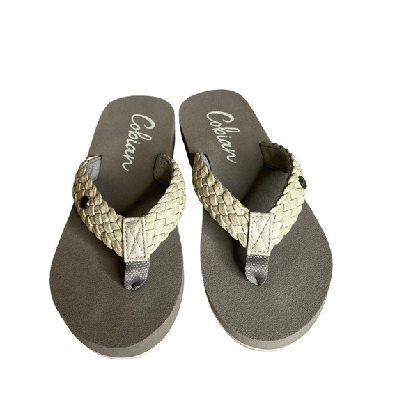 Cobian Women’s Size US 6 Braided Bounce Sandal Straps Comfort Slip On NEW - Picture 1 of 13